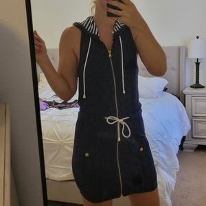 Dress/vest, in very good condition, worn once